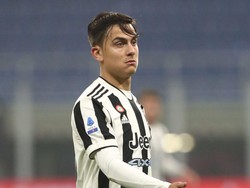 Fans Juventus ke Dybala: Bertahanlah Bersama Kami