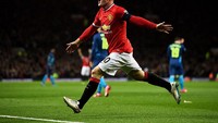 Wayne Rooney, legenda MU ini punya catatan gol paling banyak ke gawang Arsenal. 15 Gol dari 35 laga (Getty Images)