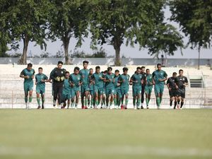 Persebaya Akan Turunkan Arsenio Valpoort di Menit Awal Saat Jamu PSS