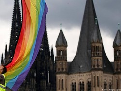 Ratusan Pengurus Gereja Katolik Jerman Mengaku LGBT, Tuntut Pengakuan Hak