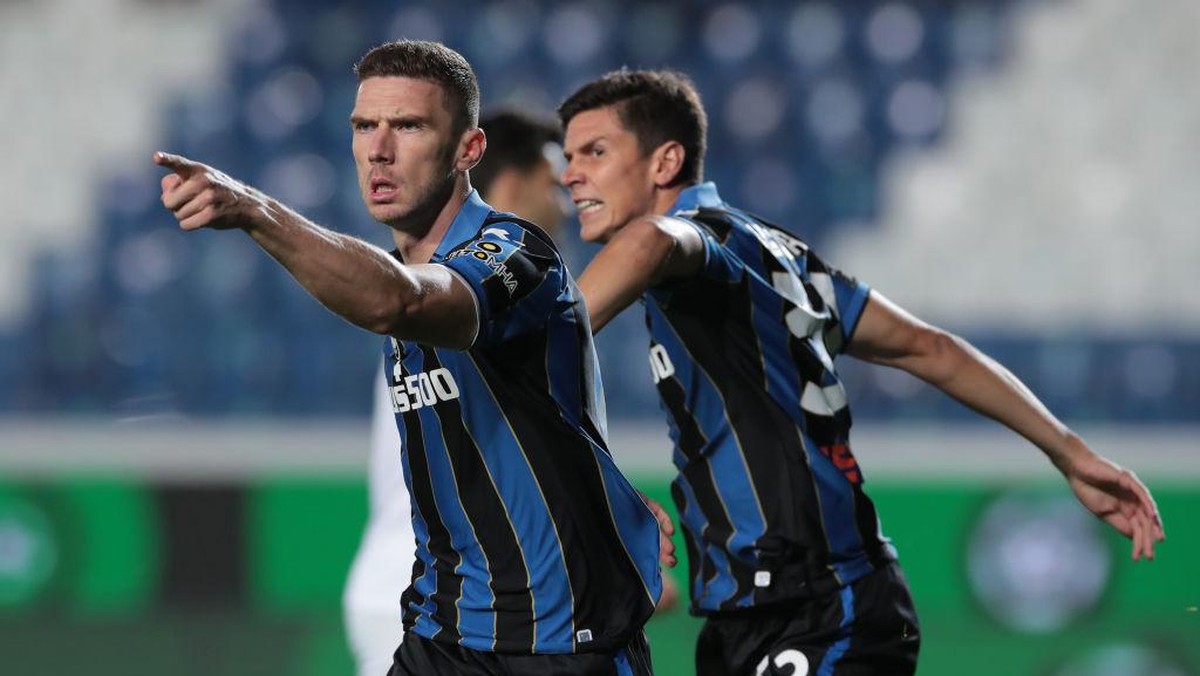 Robin Gosens bakal klop dengan Inter Milan (Foto: Getty Images/Emilio Andreoli)