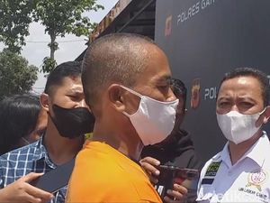 Gaji Rp 6 Juta Eks Guru Honorer Pembakar Sekolah Dibayar Disdik Gaji Rp 6 Juta Eks Guru Honorer Pembakar Sekolah Dibayar Disdik