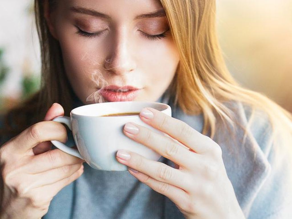 5 Tips Minum Kopi yang Bisa Bantu Turunkan Berat Badan 5 Tips Minum Kopi yang Bisa Bantu Turunkan Berat Badan