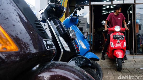 Tren Vespa yang Tak Lekang oleh Waktu