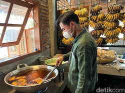 Info Lur! Waroeng Kopi Klotok Jogja Kini Ada di Cisarua