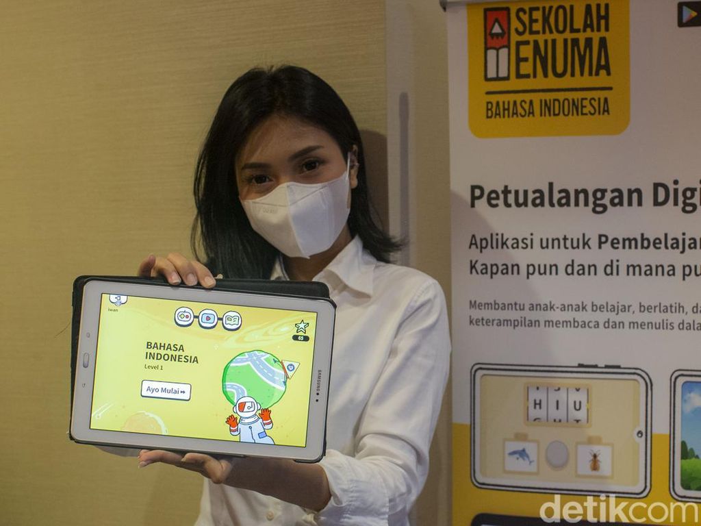 Perkaya Akses Literasi Digital Lewat Pengembangan Aplikasi Perkaya Akses Literasi Digital Lewat Pengembangan Aplikasi