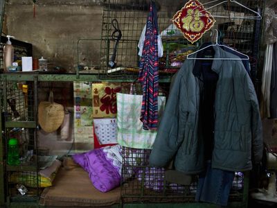 Bak Kerangkeng, Begini Tempat Tinggal Warga Miskin di Hong Kong