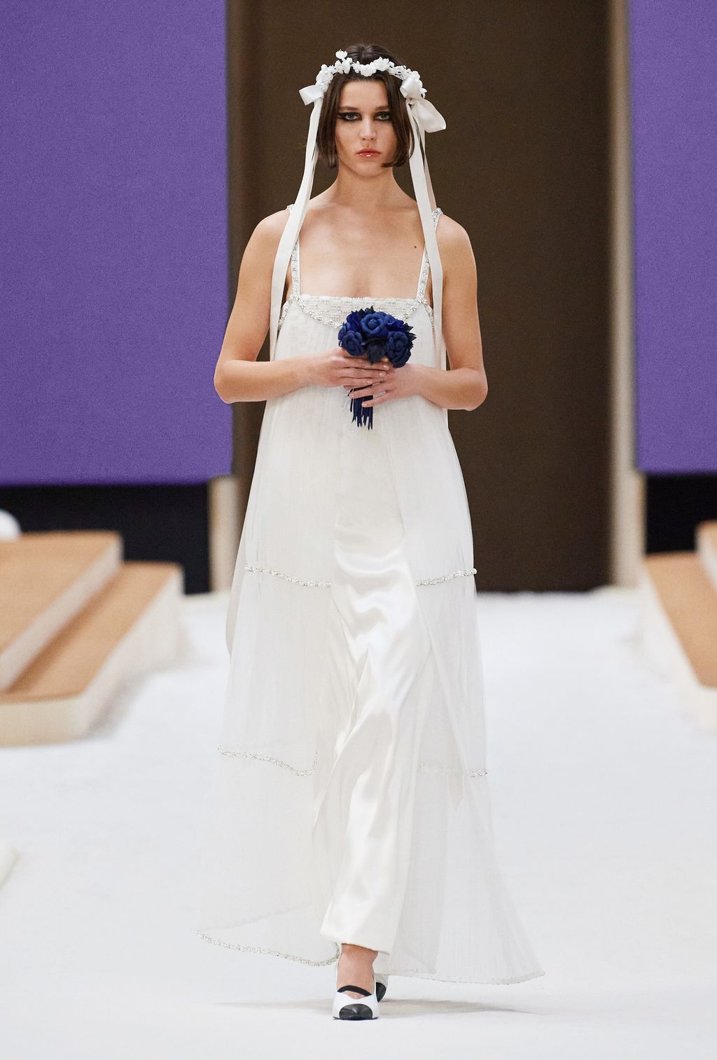 Fashion Show Chanel haute couture spring 2022