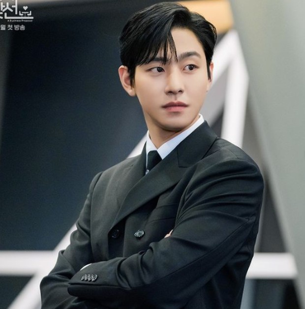 foto: SBS Drama foto: SBS Drama
