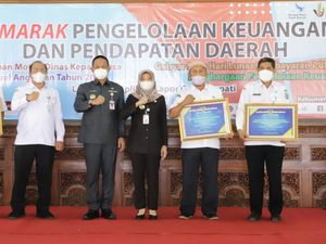 Kebumen Semarak, Bupati Luncurkan Aplikasi Lapor Cepat Bupati