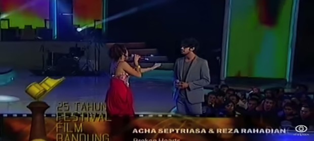 Reza Rahadian Berduet dengan Acha Septriasa