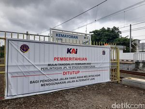 Ada Penambahan Kereta Jadi Alasan Perlintasan Sebidang Kemayoran Ditutup Ada Penambahan Kereta Jadi Alasan Perlintasan Sebidang Kemayoran Ditutup