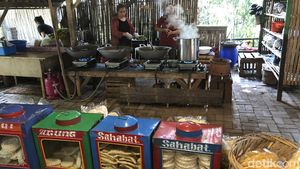 Warung Tuman, Andalkan Menu Rumahan di Bawah Rindangnya Pekarangan