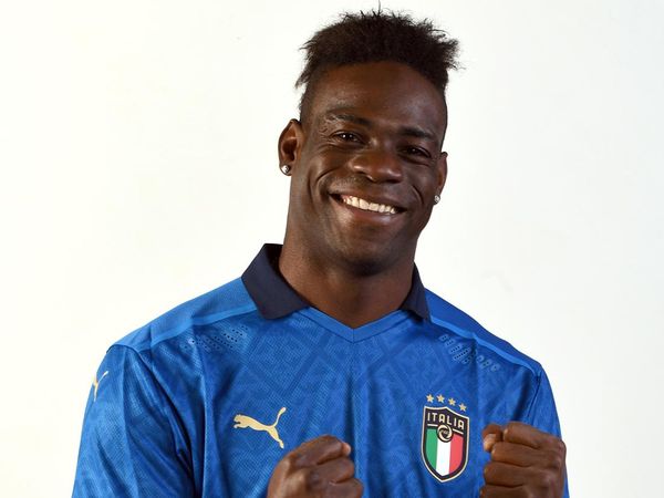 Senyum Lebar Balotelli yang Gabung Lagi ke Timnas Italia
