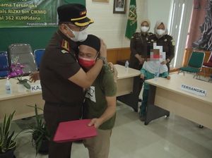 Curi Ponsel demi Belajar Anak, Ayah di Pangkalpinang Dibebaskan Jaksa Curi Ponsel demi Belajar Anak, Ayah di Pangkalpinang Dibebaskan Jaksa