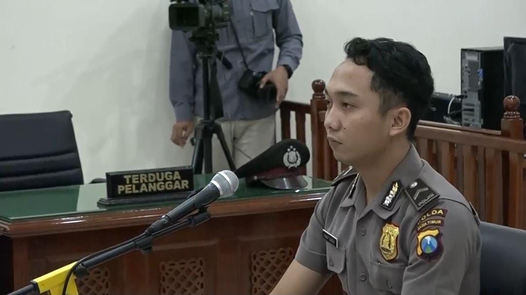 Bripda Randy ikuti sidang kode etik