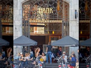 Dijamin Istimewa! Ini 5 Restoran Fast Food Paling Mewah di Dunia