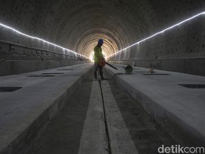 Tukang Las Kereta Cepat Jakarta-Bandung Kok dari China? Ini yang Dikerjakan Tukang Las Kereta Cepat Jakarta-Bandung Kok dari China? Ini yang Dikerjakan