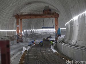 Tukang Las Proyek Kereta Cepat Langsung dari China, Ini yang Digarap Tukang Las Proyek Kereta Cepat Langsung dari China, Ini yang Digarap