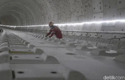 Kereta Cepat Jakarta-Bandung Sudah Sampai Mana?