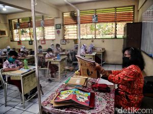 PPKM Jawa-Bali Diperpanjang, Begini Aturan PTM Terbaru