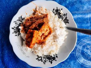Nasek Karak, Camilan Gurih Teman Ngopi dari Situbondo Nasek Karak, Camilan Gurih Teman Ngopi dari Situbondo