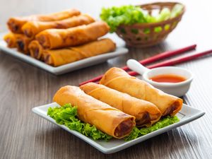 Resep Lumpia Ayam dan Udang, Sajian Imlek Lambang Kekayaan