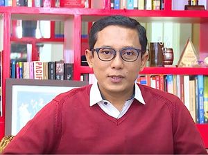 SBY, Habibie, dan Bapak Demokrasi SBY, Habibie, dan Bapak Demokrasi