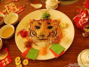 Sambut Imlek dengan Sajian Khusus di The Trans Luxury Hotel Bandung