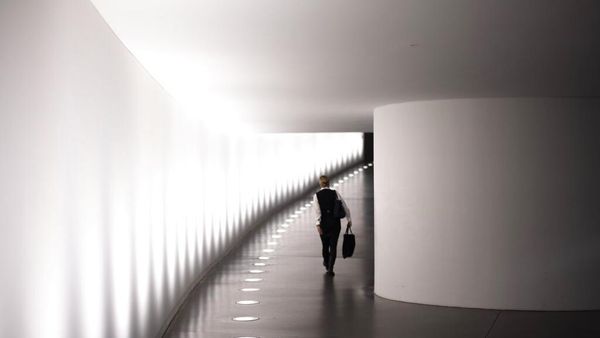 Terkadang Kita Cuma Perlu Sendiri