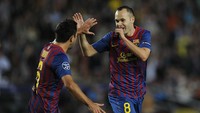 Xavi Ajak Iniesta Balik ke Barcelona