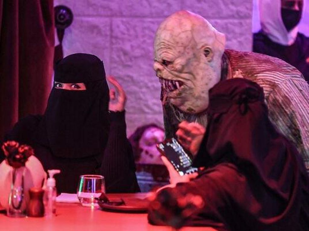 Baru! Arab Saudi Punya Restoran Seram Tema Zombie dan Vampir