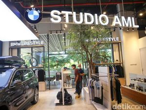 Sentuhan Kemewahan BMW Studio di Tanjung Barat, Jaksel