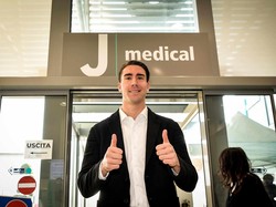 Resmi! Juventus Datangkan Dusan Vlahovic