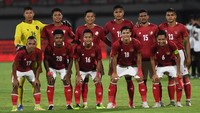 Dedik Setiawan masih belum bertaji di lini depan Timnas Indonesia. Namun, pelatih Shin Tae-yong menegaskan tidak ada yang boleh menyalahkan striker Arema FC itu