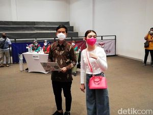 7 Gaya Selvie Ananda Nonton Jan Ethes Lomba Taekwondo, Tas LV Bikin Salfok