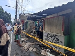 Pilu Andhi Kehilangan 4 Ruko Gegara Kebakaran di Condet Jaktim