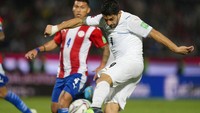 Luis Suraez mencetak gol setelah memanfaatkan umpan trobosan fantastis dari bek Diego Godin. Striker Atletico Madrid itu kemudian bereaksi cepat untuk melaju dan menaklukan kiper lewat tembakan jarak dekat ke sudut kanan bawah gawang.