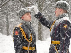 Menjadi Manusia dari Hal-hal yang Sederhana