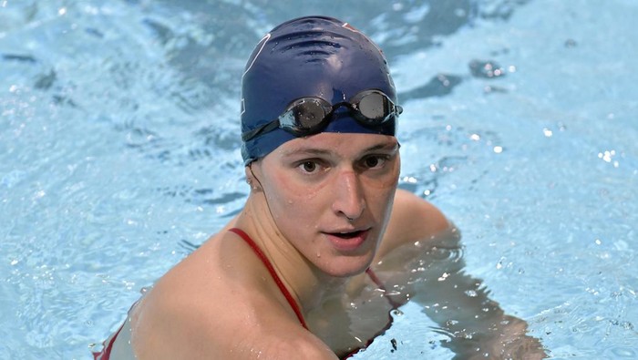 Lia Thomas, atlet renang transgender. (Foto: AP/JOSH REYNOLDS)