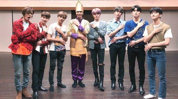 NCT 127 Belajar Tari Saman/NCT127 Instagram @Nct127 NCT127