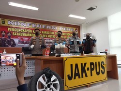 Bawa Ban Isi 11 Kg Sabu dari Aceh, 4 Kurir Narkoba Ditangkap Polisi Jakpus