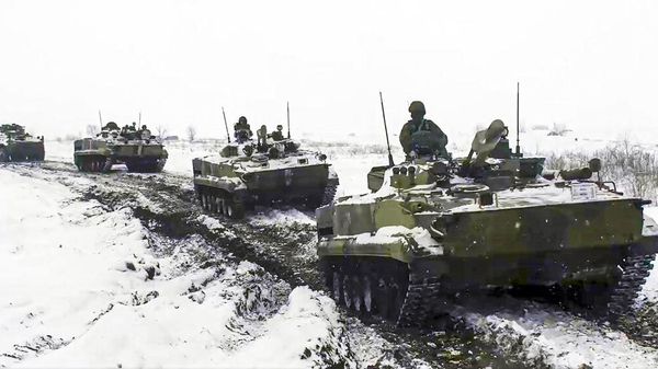 Makin Panas! Rusia Gelar Latihan Militer Besar-besaran di Dekat Ukraina