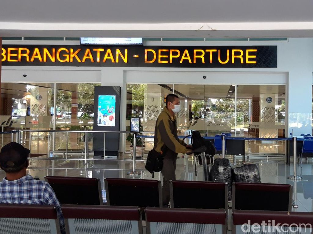 Buset! Tiket Pesawat Jakarta-Singapura PP Tembus Rp 10 Juta
