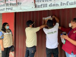 Gerebek Toko Kosmetik, Satpol PP Tangerang Amankan Ratusan Obat Terlarang Gerebek Toko Kosmetik, Satpol PP Tangerang Amankan Ratusan Obat Terlarang