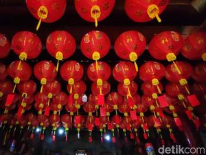 Kelenteng Hok Tek Bio Ciamis Bersolek Jelang Imlek