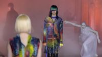 7 Aksi Arek Surabaya Rizal Rama Lebarkan Sayap di Catwalk Milan dan Paris