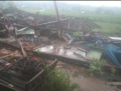 Puting Beliung Menerjang Jepara, 3 Orang Terluka, 1 Rumah Roboh