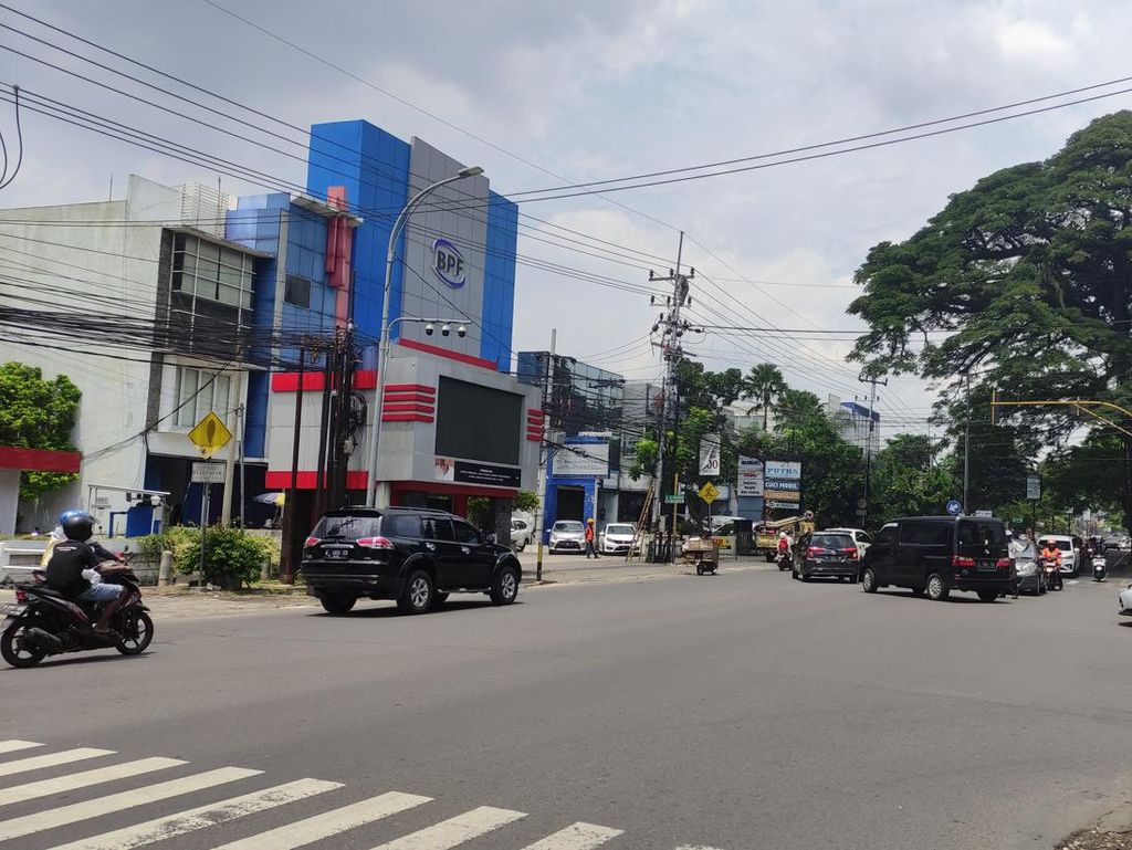 Traffic Light Jalan Ciliwung Malang Padam, Supeltas Turun Atur Lalin