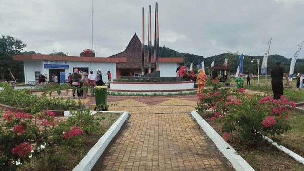Akhir Pekan, Plaza Nyi Ageng Rakit di Klaten Ramai Wisatawan
